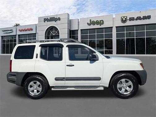 2013 Nissan Xterra S