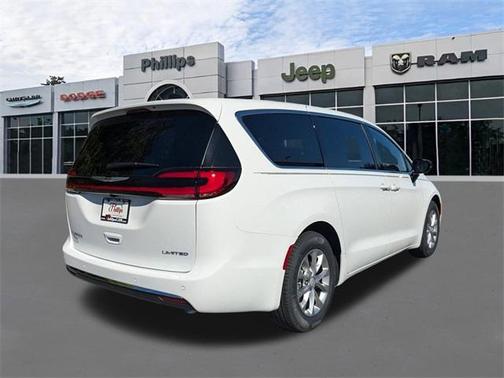 2026 Chrysler Pacifica Limited