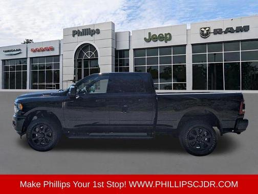 Diamond Black 2024 RAM 2500 Big Horn