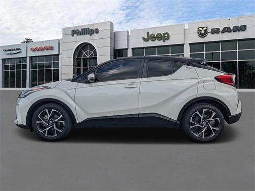 2021 Toyota C-HR XLE