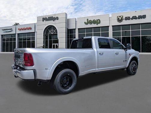 Silver Zynith 2026 RAM 3500 Limited