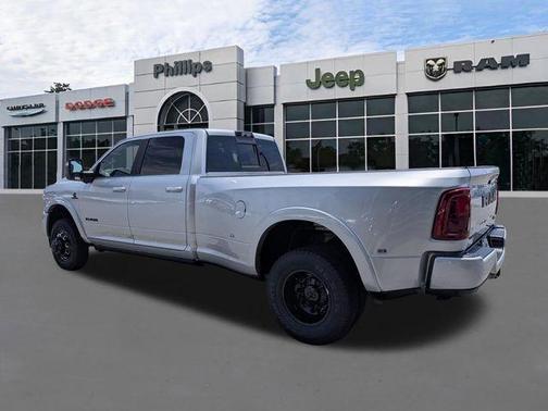 Silver Zynith 2026 RAM 3500 Limited