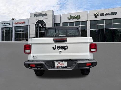 2025 Jeep Gladiator Sport