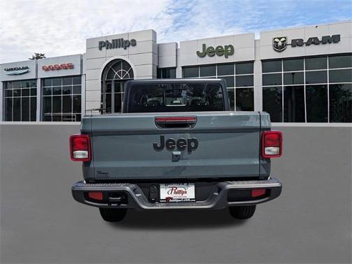 2025 Jeep Gladiator Sport