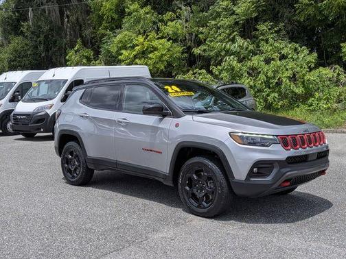 Diamond Black 2024 Jeep Compass Trailhawk