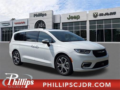 2026 Chrysler Pacifica Pinnacle