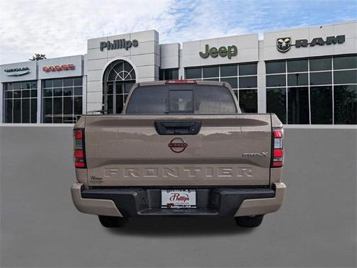 2022 Nissan Frontier PRO-X