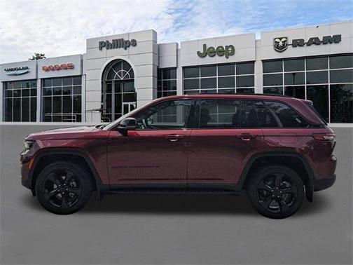 2024 Jeep Grand Cherokee Laredo