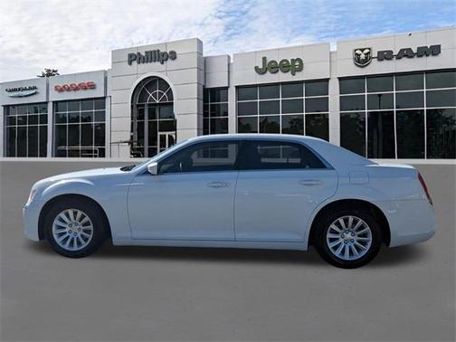 2013 Chrysler 300 Base