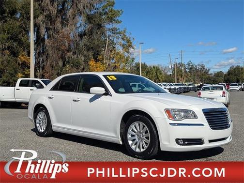 2013 Chrysler 300 Base