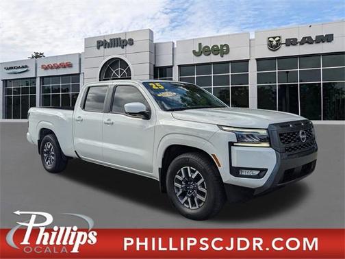 2025 Nissan Frontier SL