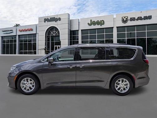 Granite Crystal Clearcoat Metallic 2022 Chrysler Pacifica Touring-L