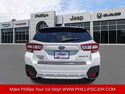Crystal White Pearl 2019 Subaru Crosstrek 2.0i Premium