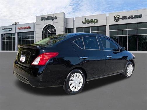 2018 Nissan Versa 1.6 SV