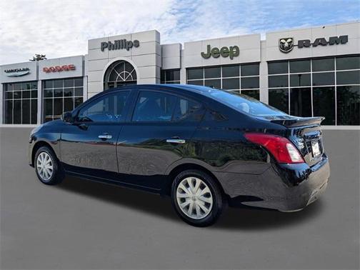 2018 Nissan Versa 1.6 SV