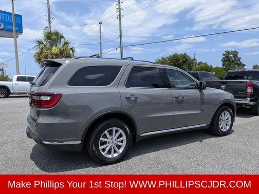 Gray Clearcoat 2023 Dodge Durango SXT