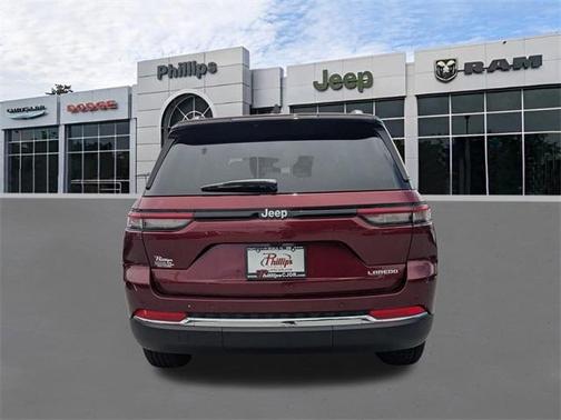 2025 Jeep Grand Cherokee Laredo X