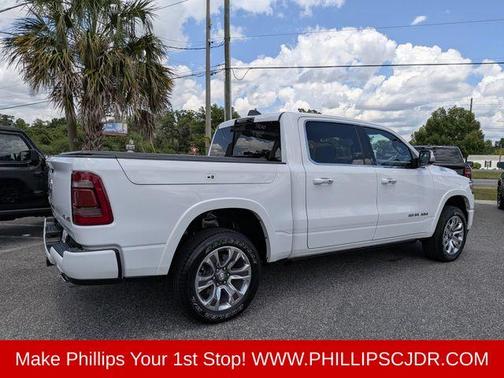 Bright White Clearcoat 2022 RAM 1500 Longhorn
