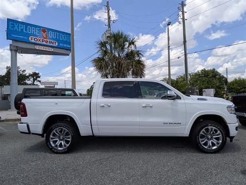 Bright White Clearcoat 2022 RAM 1500 Longhorn