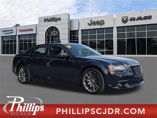 2013 Chrysler 300C Varvatos Collection