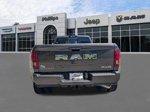 Granite Crystal Clearcoat Metallic 2026 RAM 3500 Laramie