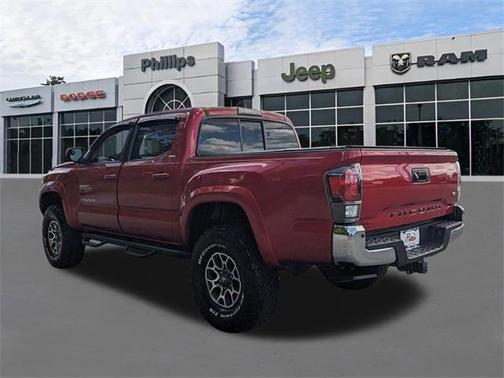 2017 Toyota Tacoma SR5