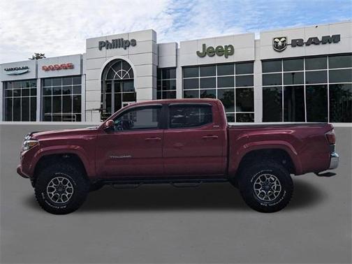 2017 Toyota Tacoma SR5