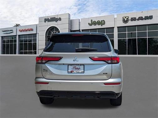 2023 Mitsubishi Outlander SEL Black Edition