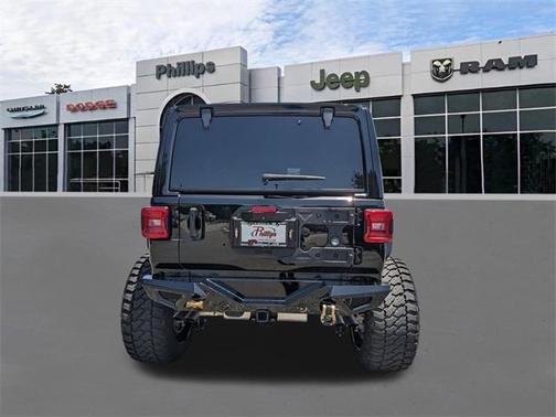2023 Jeep Wrangler Rubicon 392