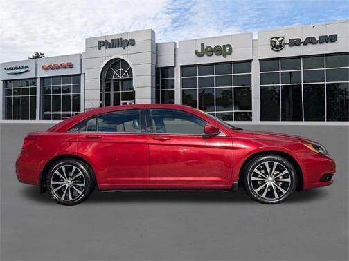 2013 Chrysler 200 Limited