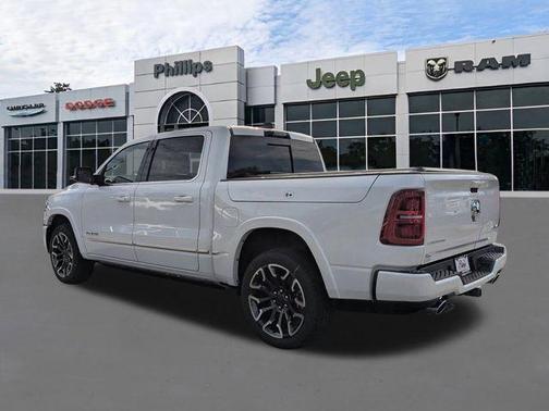 Ivory Tri Coat Pearl 2026 RAM 1500 Limited