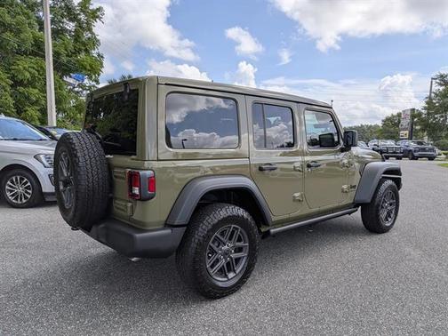 41 2025 Jeep Wrangler Sport