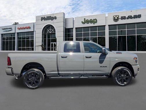 Ceramic Gray 2026 RAM 2500 Big Horn