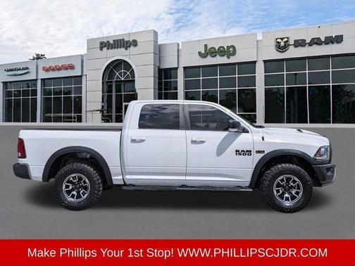 Bright White Clearcoat 2017 RAM 1500 Rebel