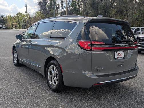 2022 Chrysler Pacifica Limited