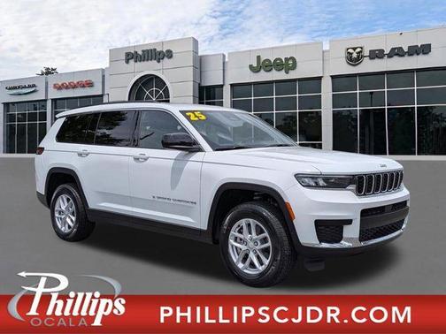Bright White Clearcoat 2025 Jeep Grand Cherokee L Laredo