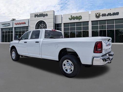 Bright White Clearcoat 2026 RAM 2500 Tradesman