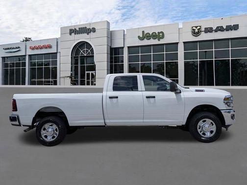 Bright White Clearcoat 2026 RAM 2500 Tradesman