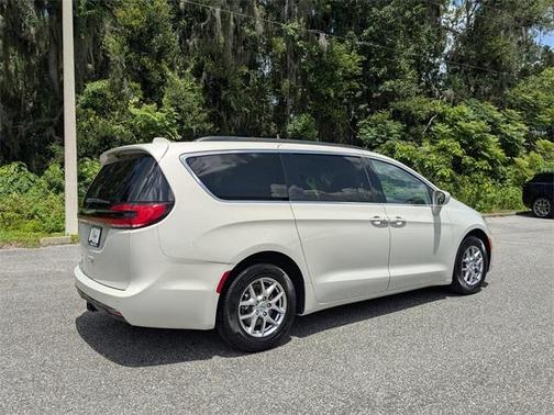 2021 Chrysler Pacifica Touring