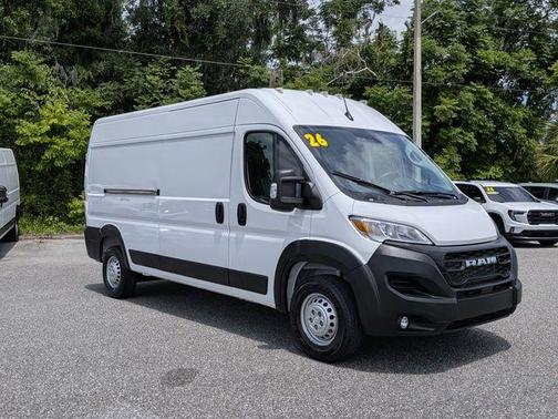 Bright White Clearcoat 2026 RAM ProMaster 2500 High Roof