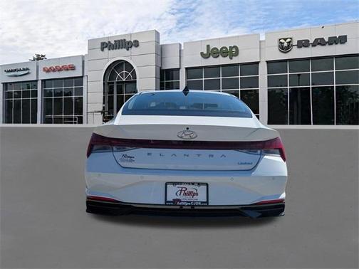 2021 Hyundai ELANTRA Limited