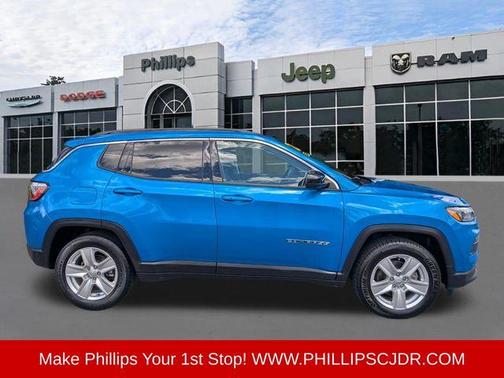 Laser Blue Pearl 2022 Jeep Compass Latitude