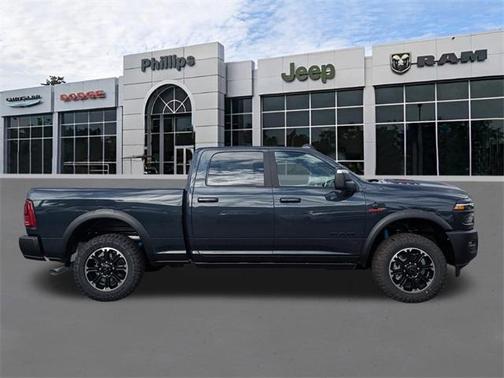 2026 RAM 2500 Rebel/Power Wagon