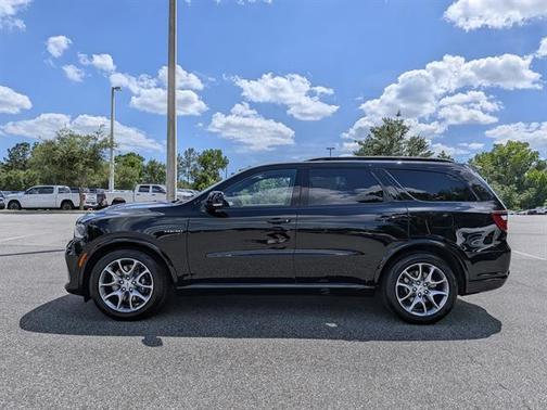 Black Clearcoat 2026 Dodge Durango GT Plus HEMI V8
