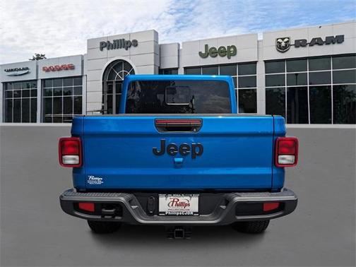 2025 Jeep Gladiator Sport