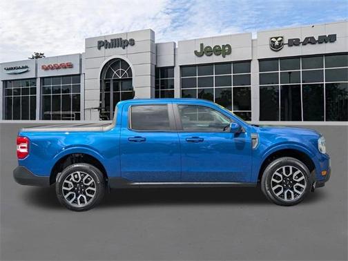 2023 Ford Maverick Lariat