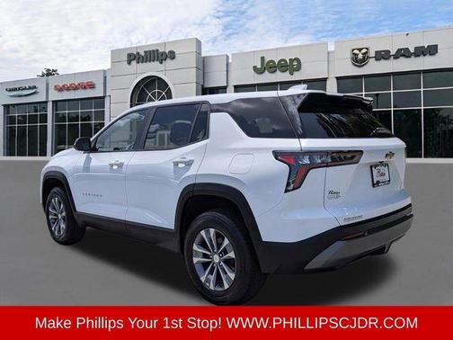 Summit White 2026 Chevrolet Equinox LT