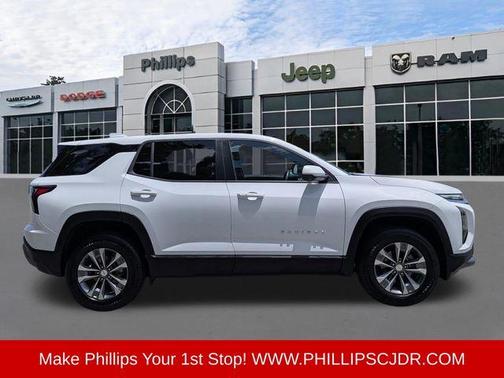 Summit White 2026 Chevrolet Equinox LT