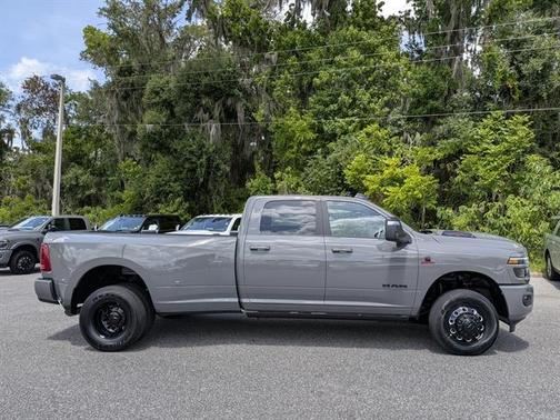 Ceramic Gray Clearcoat 2026 RAM 3500 Laramie