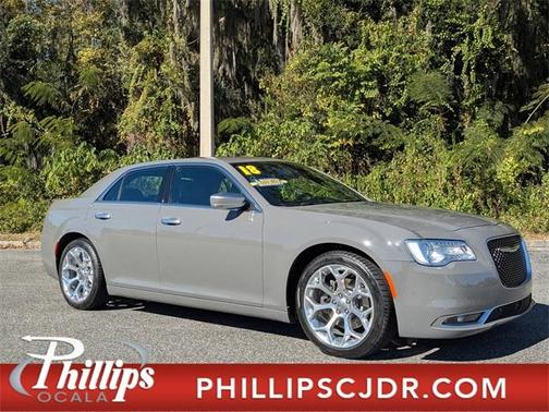 2018 Chrysler 300C 